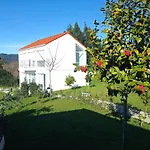 Lar Jardin - Casas Independientes Con Parking Privado Santiago de Compostela