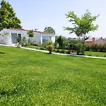 Lar Jardin - Casas Independientes Con Parking Privado 아파트