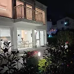 Apartament Lar Jardin - Casas Independientes Con Parking Privado