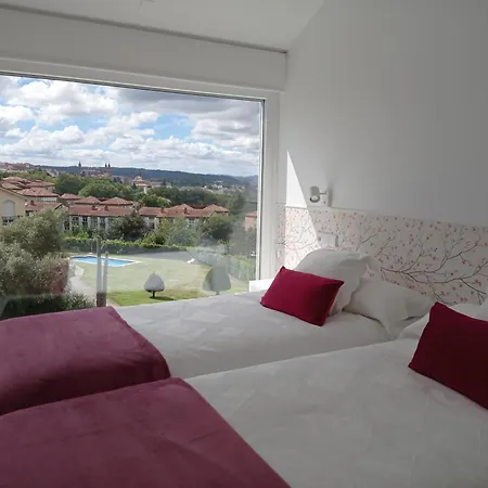 Lar Jardin - Parking Privado Santiago de Compostela