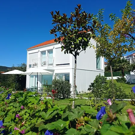 Lar Jardin - Casas Con Parking Privado 아파트
