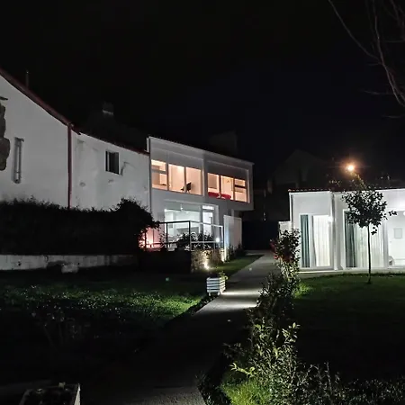Feriehus Lar Jardin - Parking Privado