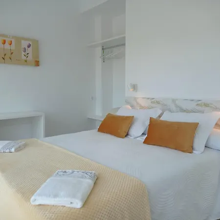 Lar Jardin - Casas Independientes Con Jardin Y Parking Privado Daire *