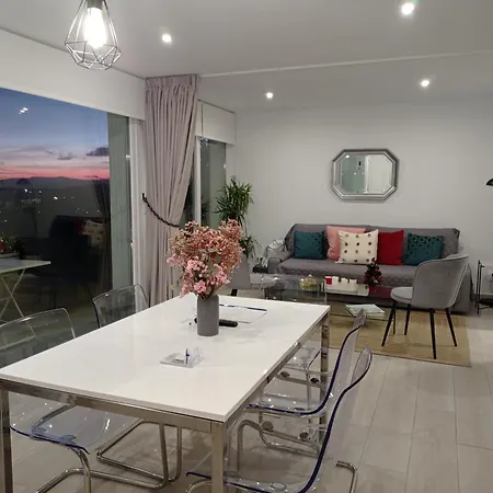 Lar Jardin - Casas Independientes Con Parking Privado サンティアゴ・デ・コンポステーラ