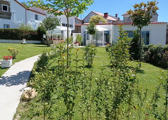 アパート Lar Jardin - Casas Independientes Con Parking Privado サンティアゴ・デ・コンポステーラ