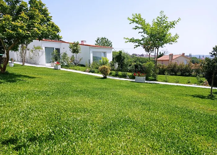 Lar Jardin - Casas Independientes Con Parking Privado Апартаменты